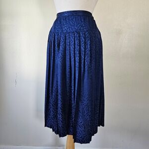 Vtg Argenti 80s 90s 100% Silk Navy Blue Pleated Old Money Skirt Size 6/S
